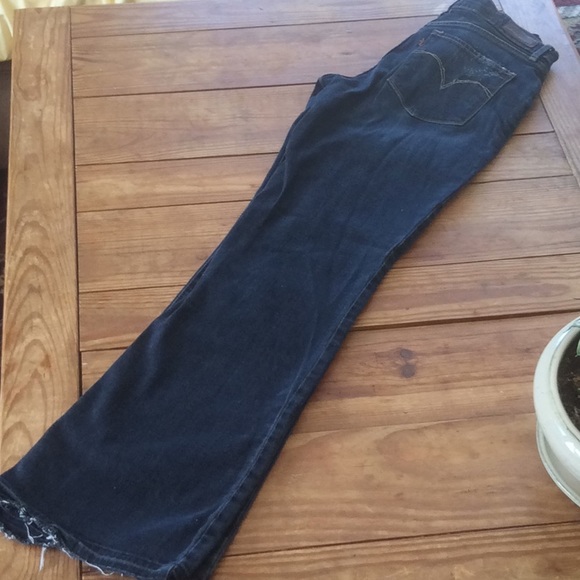 Levi’s 8 M Drk Rinse with Distressing Bootcut - Picture 4 of 8